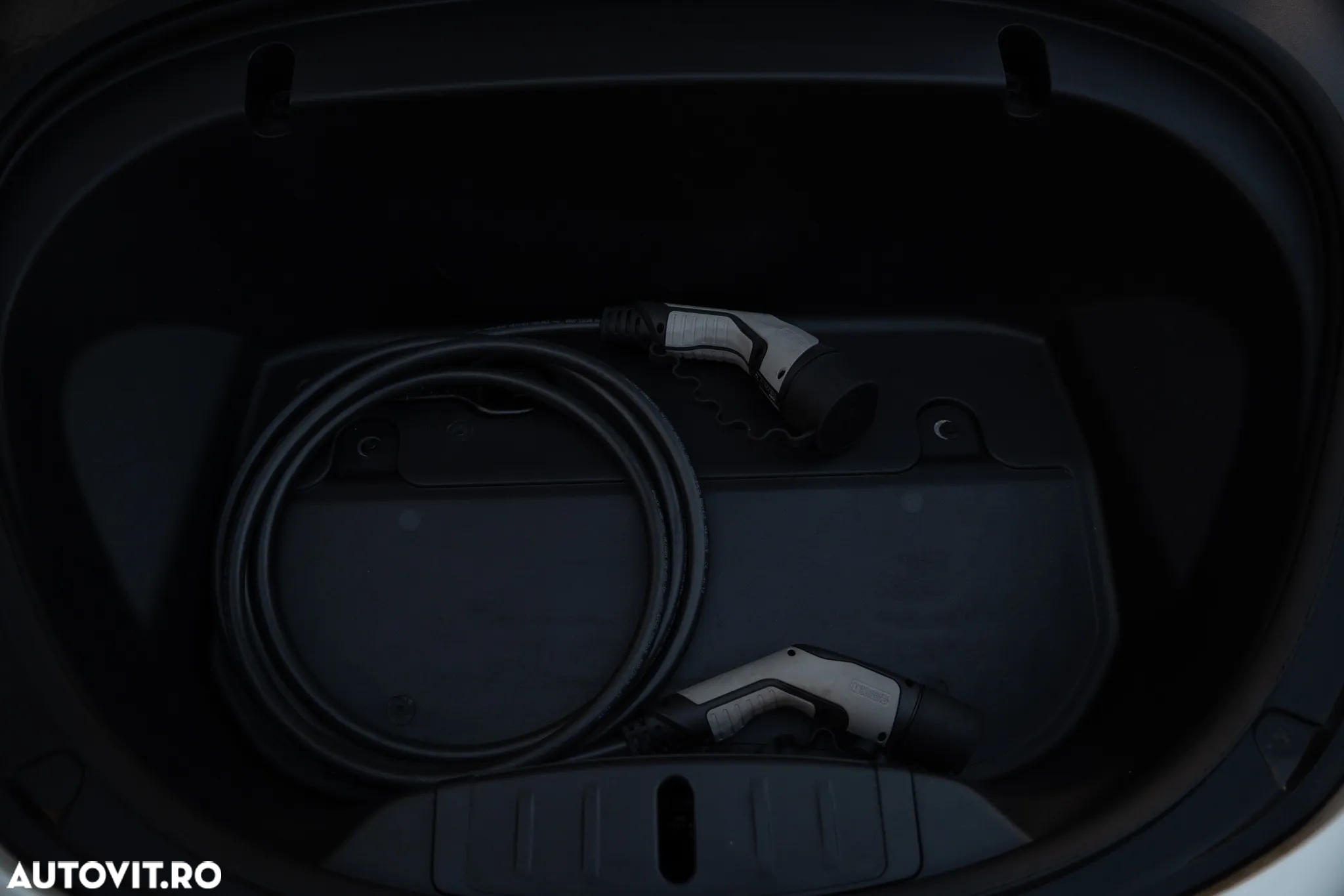 Tesla Model 3 Langstreckenbatterie Allradantrieb Dual Motor - 20