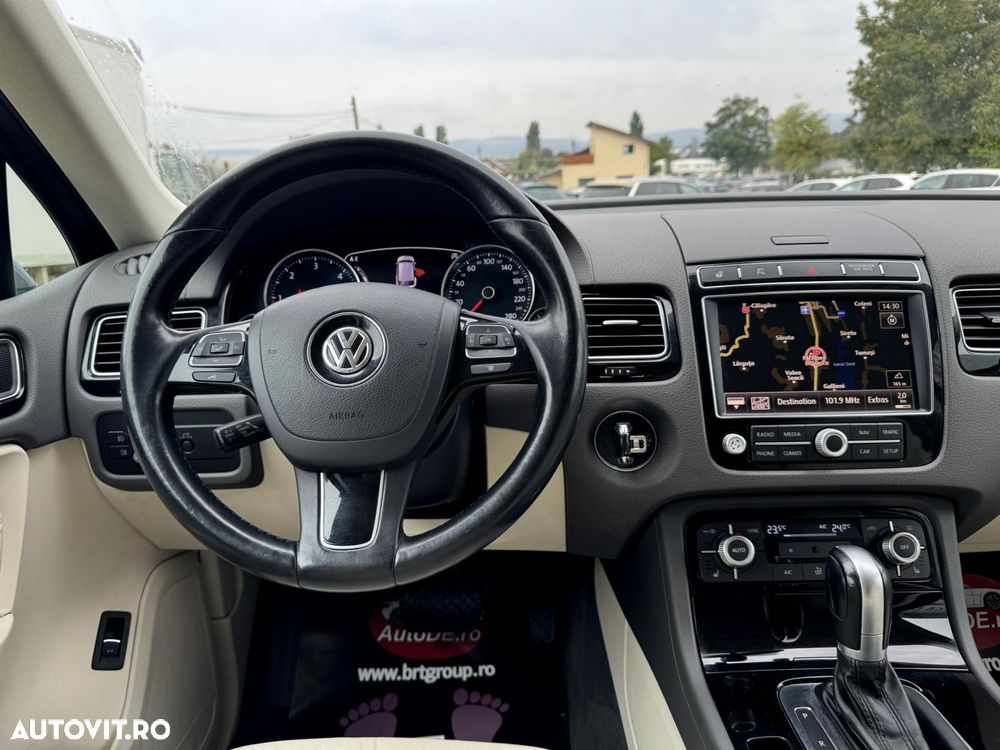 Volkswagen Touareg - 9
