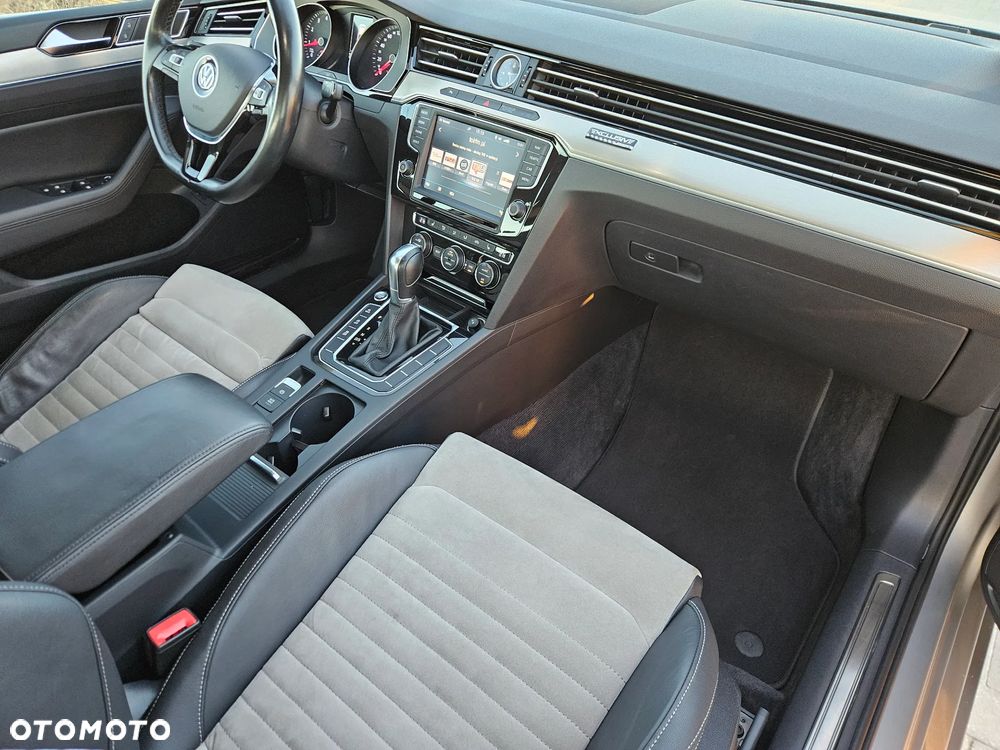 Volkswagen Passat 1.8 TSI BMT Highline DSG - 13