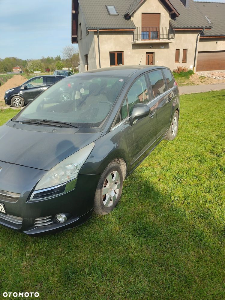 Peugeot 5008 1.6 HDi Premium - 11