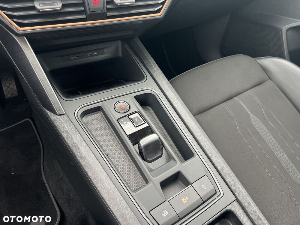 Cupra Formentor 1.4 e-Hybrid DSG - 24