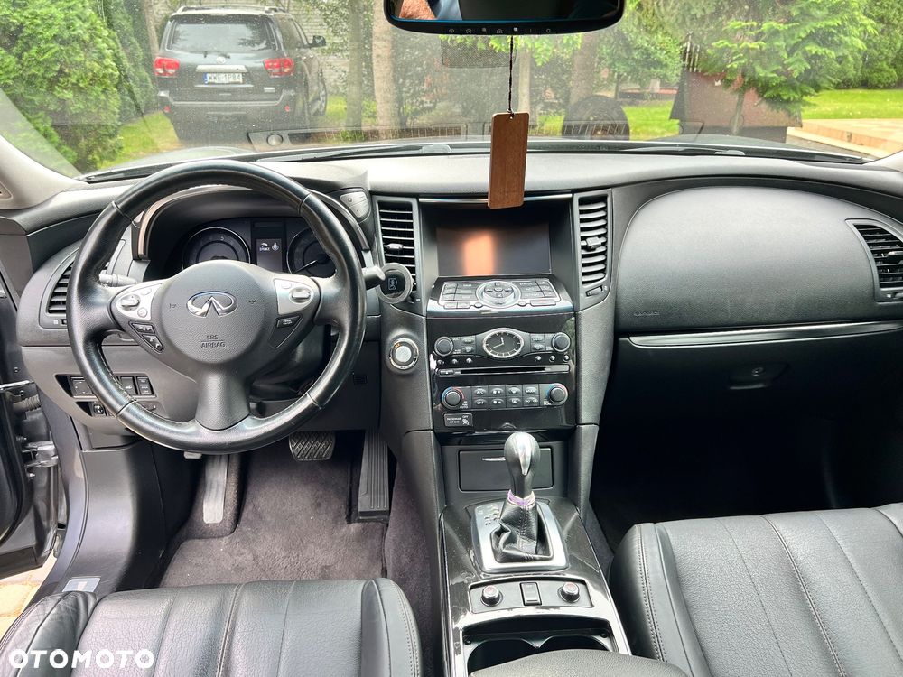 Infiniti QX70 3.7 AWD GT Premium - 8