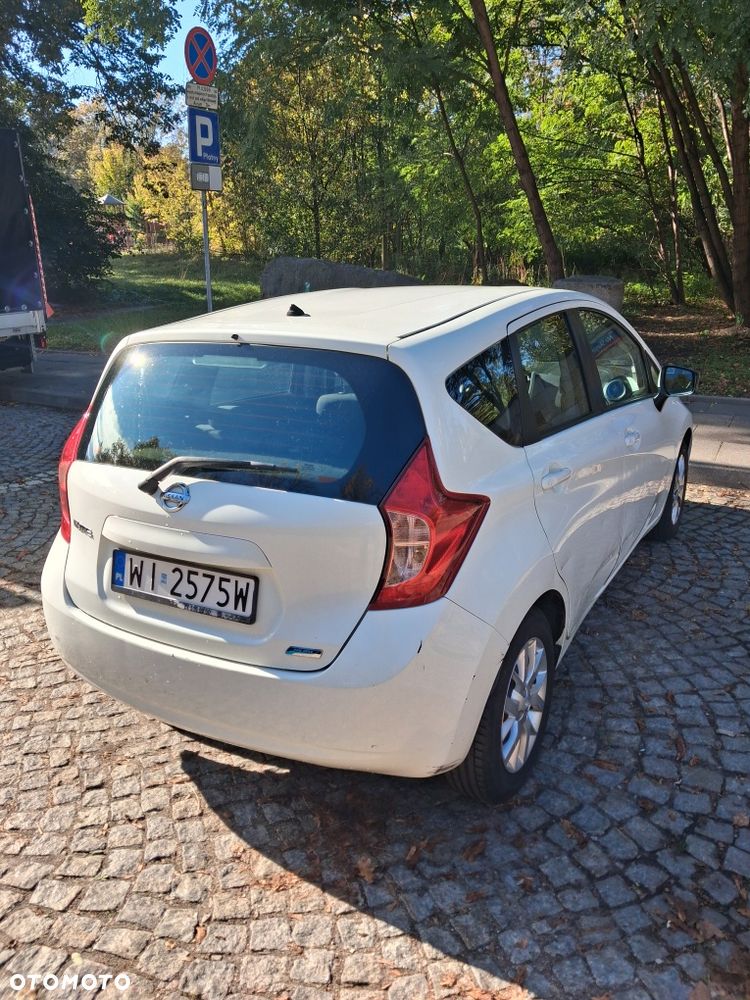 Nissan Note 2014 photo 3