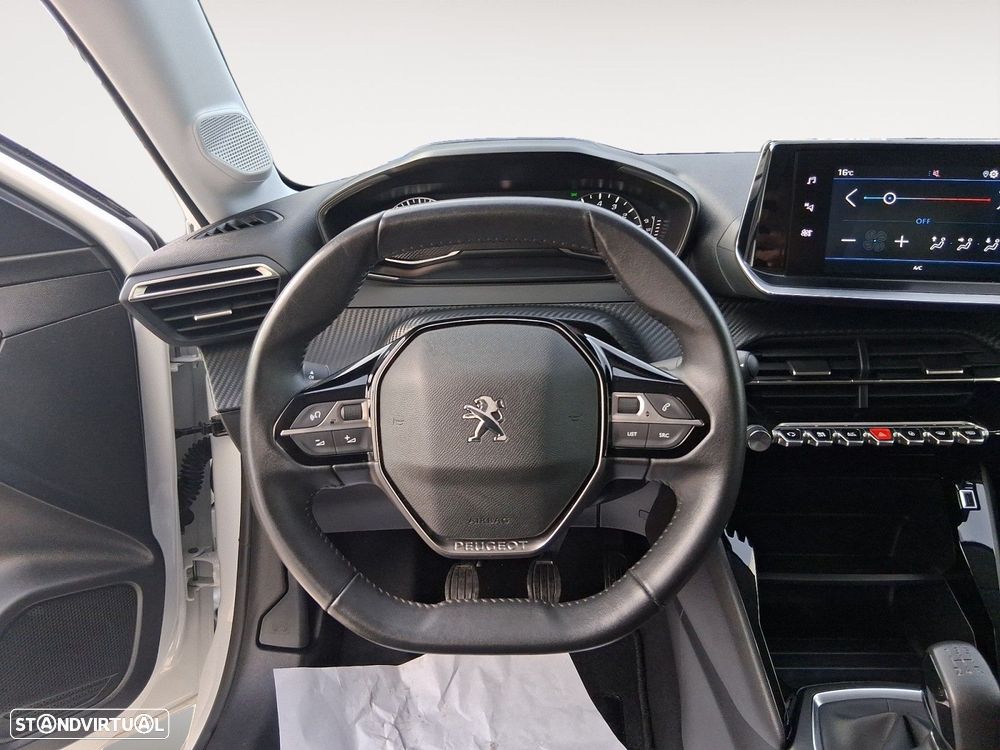 Peugeot 208 1.2 PureTech Active Pack - 12