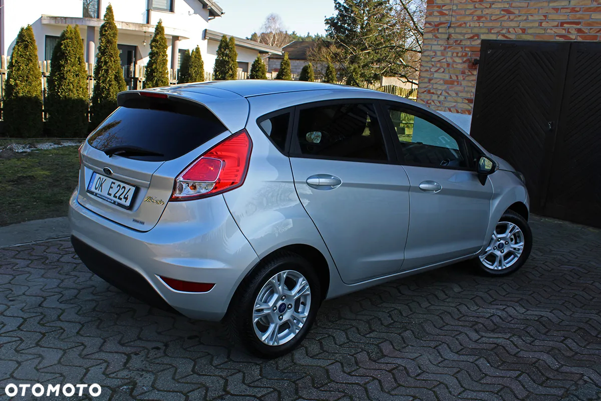 Ford Fiesta - 30