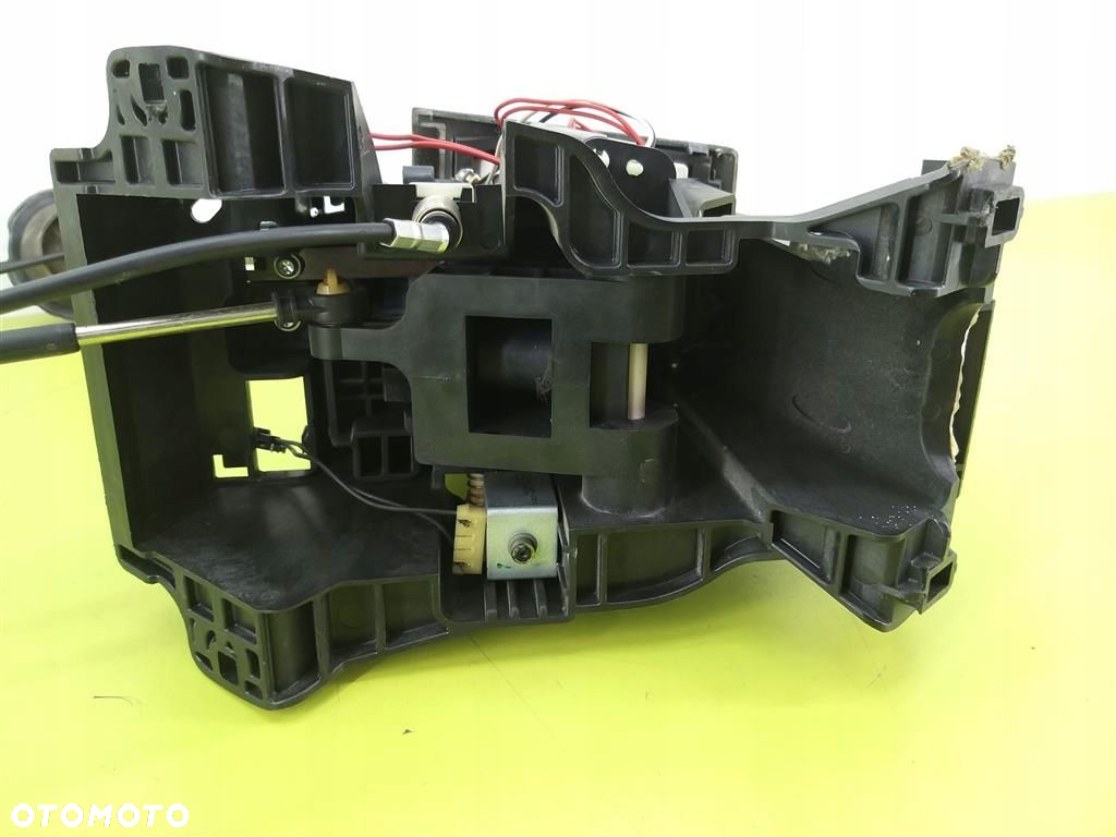 Mechanizm zmiany biegów lewarek Dodge Caliber 06-2009 PRZED LIFT 2,0B 156KM - 4