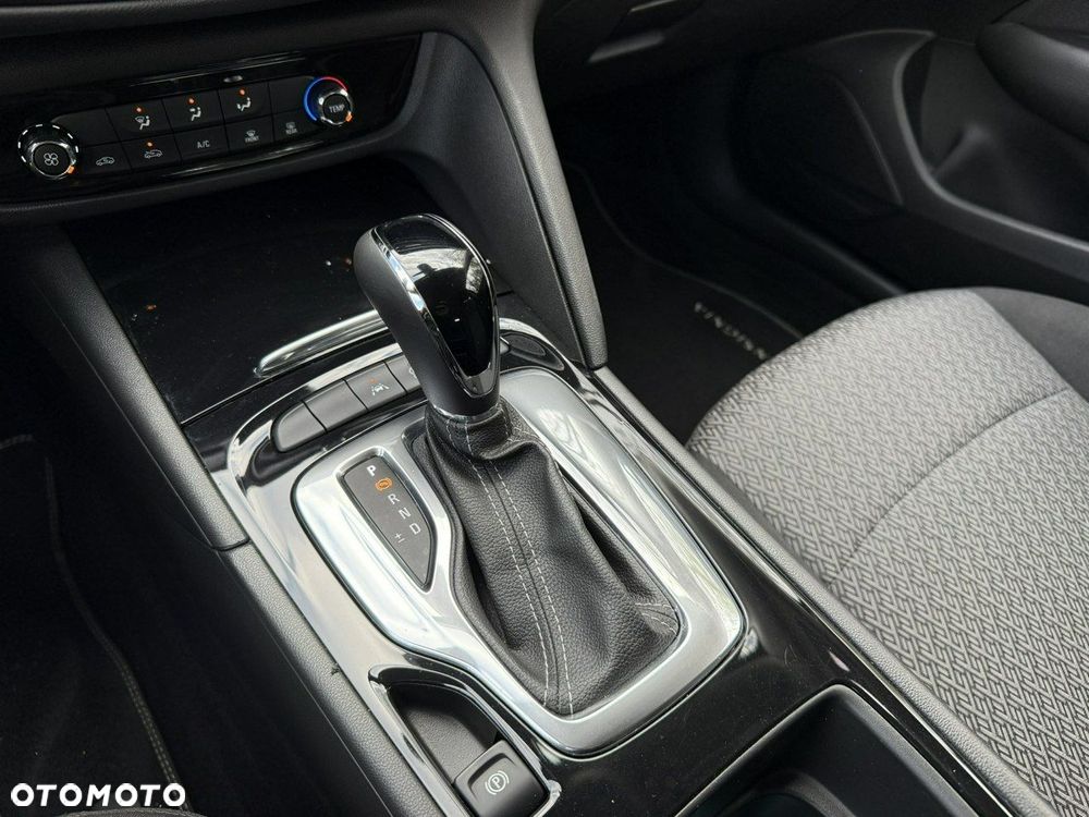 Opel Insignia - 10