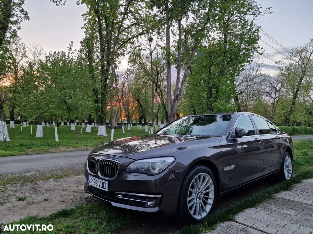 BMW Seria 7 730d xDrive - 2