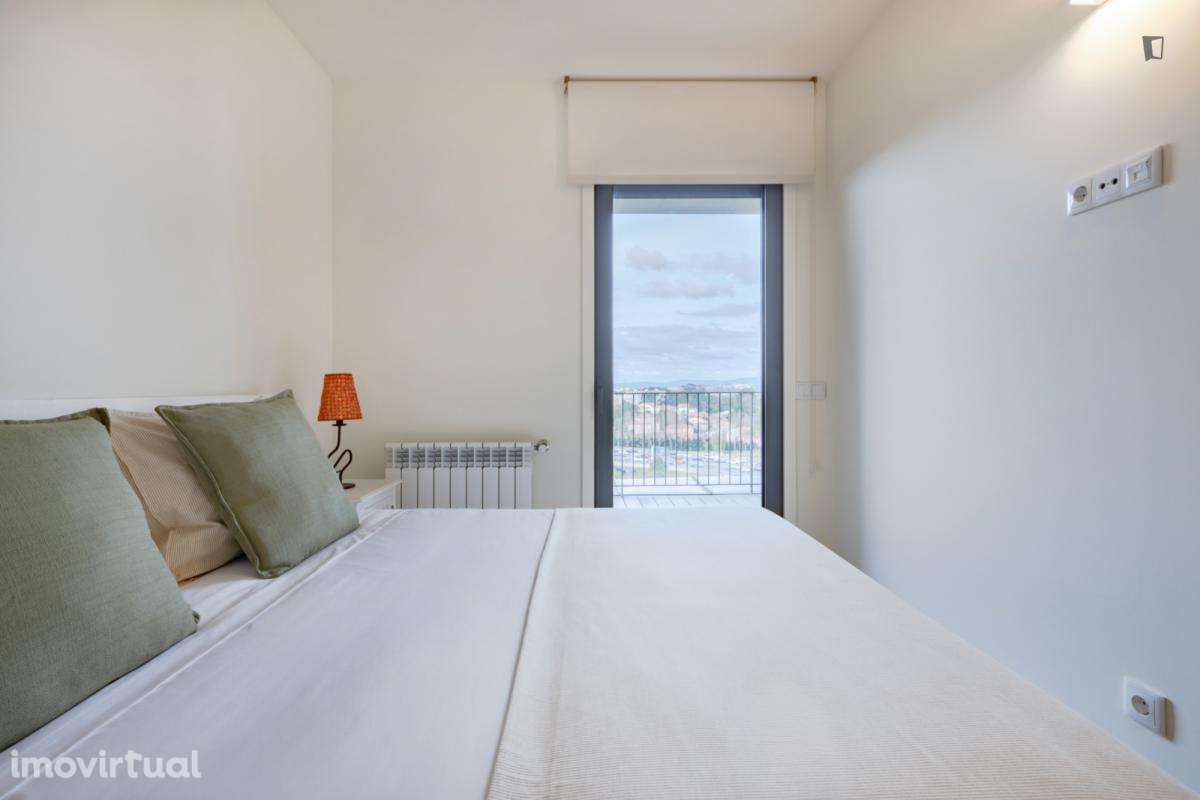 Apartamento com 1 quartos - localizado em Campanhã Porto - Grande imagem: 4/43