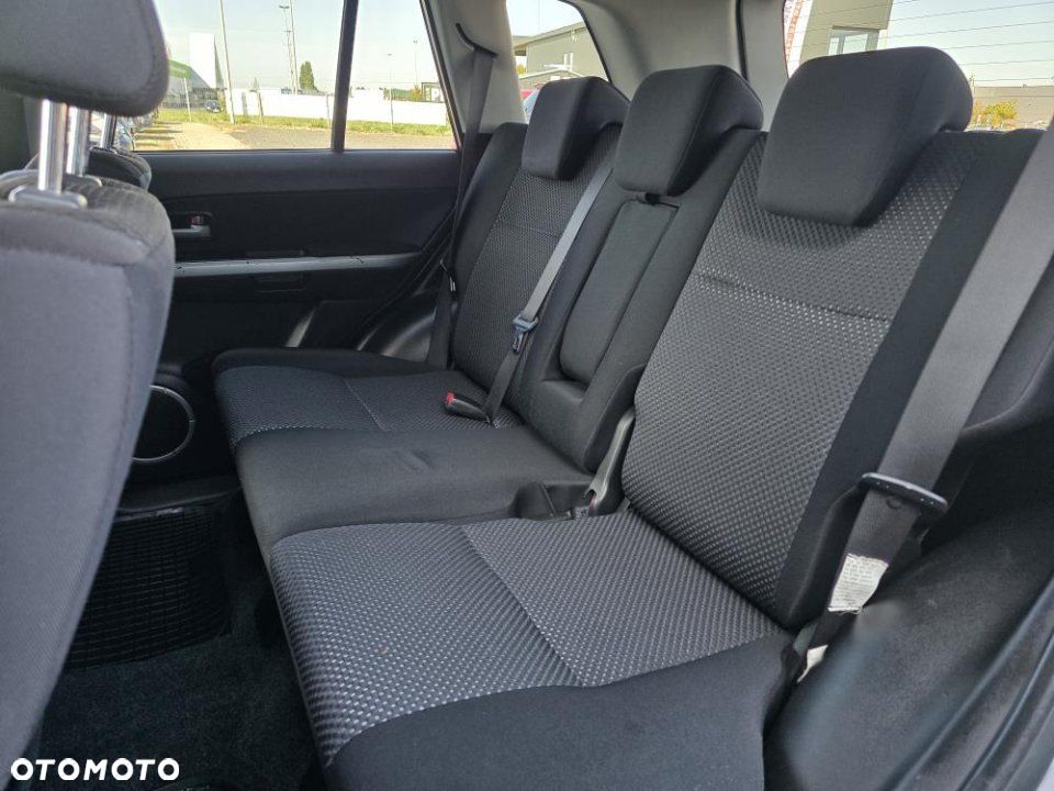 Suzuki Grand Vitara - 15