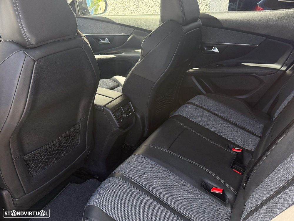 Peugeot 3008 1.6 Hybrid Allure e-EAT8 - 19