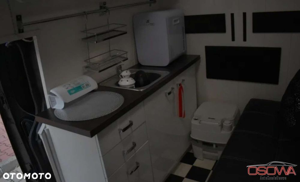 Renault Trafic - 25