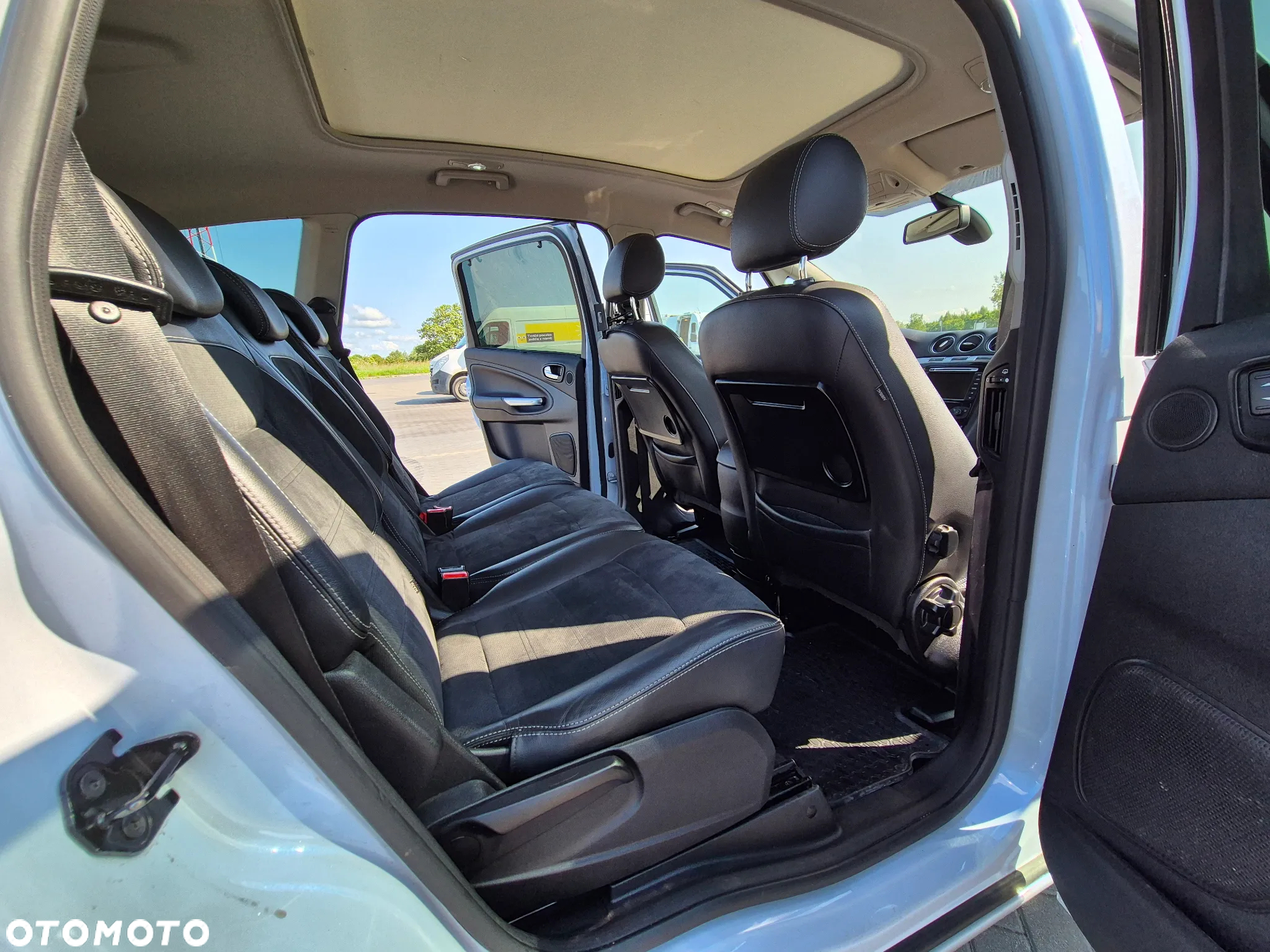 Ford S-Max 2.0 TDCi DPF Titanium - 35