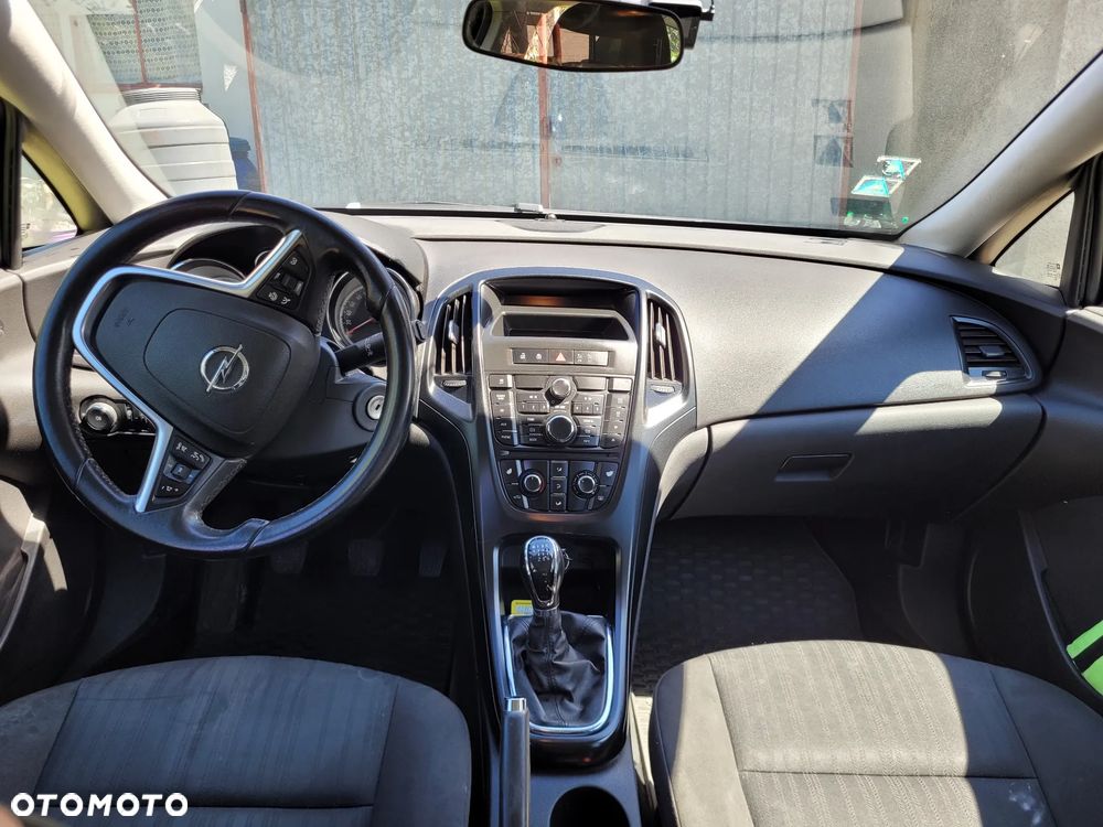 Opel Astra - 2