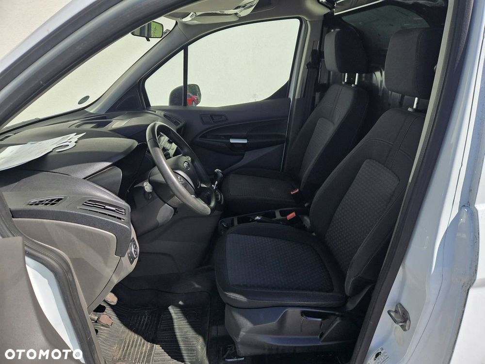 Ford Transit Connect - 8