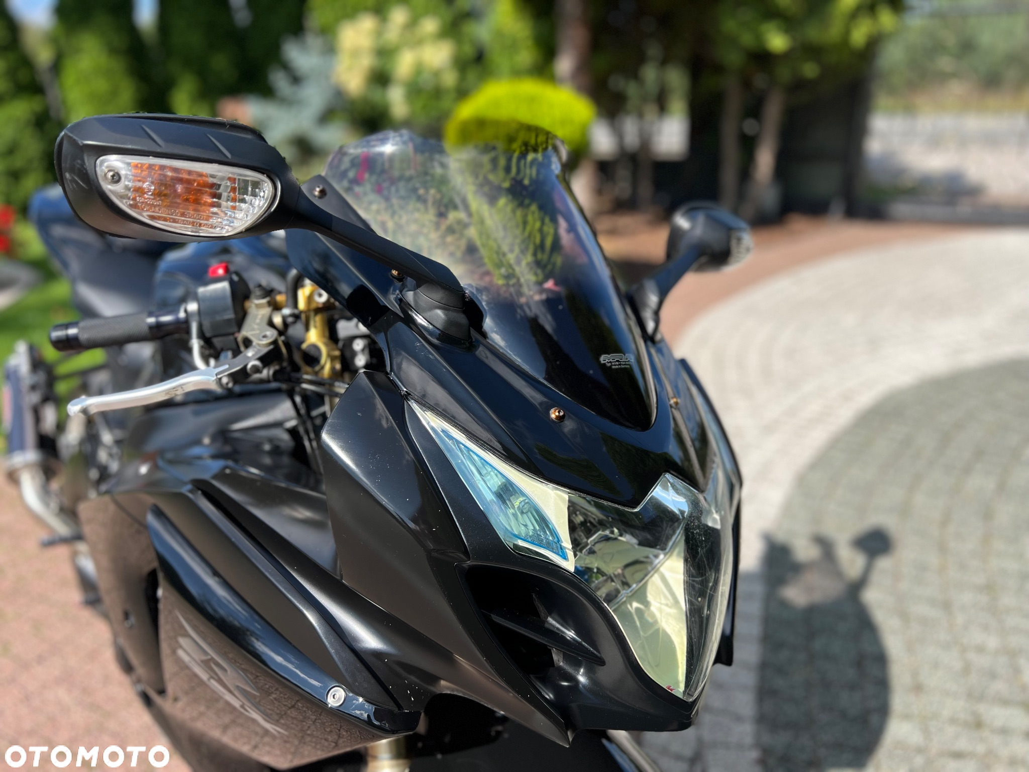Suzuki GSX-R - 2