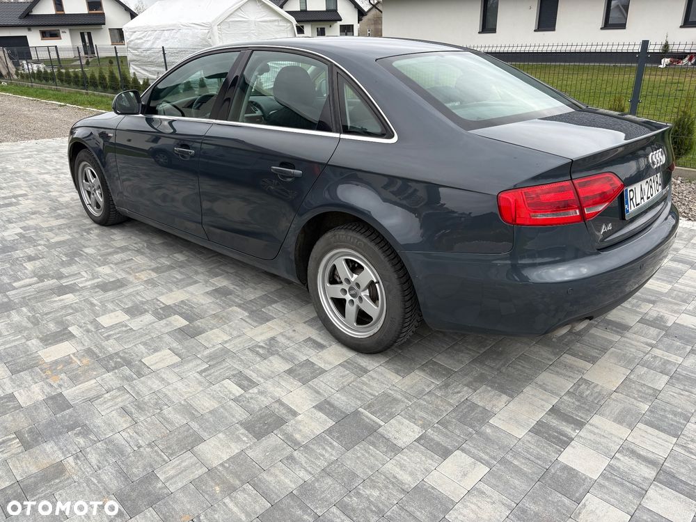 Audi A4 Limousine 2.0 TDI - 5