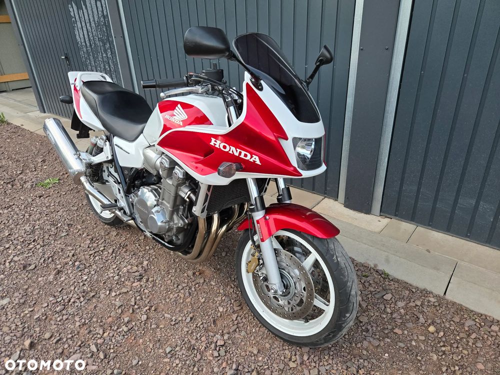 Honda CB - 4