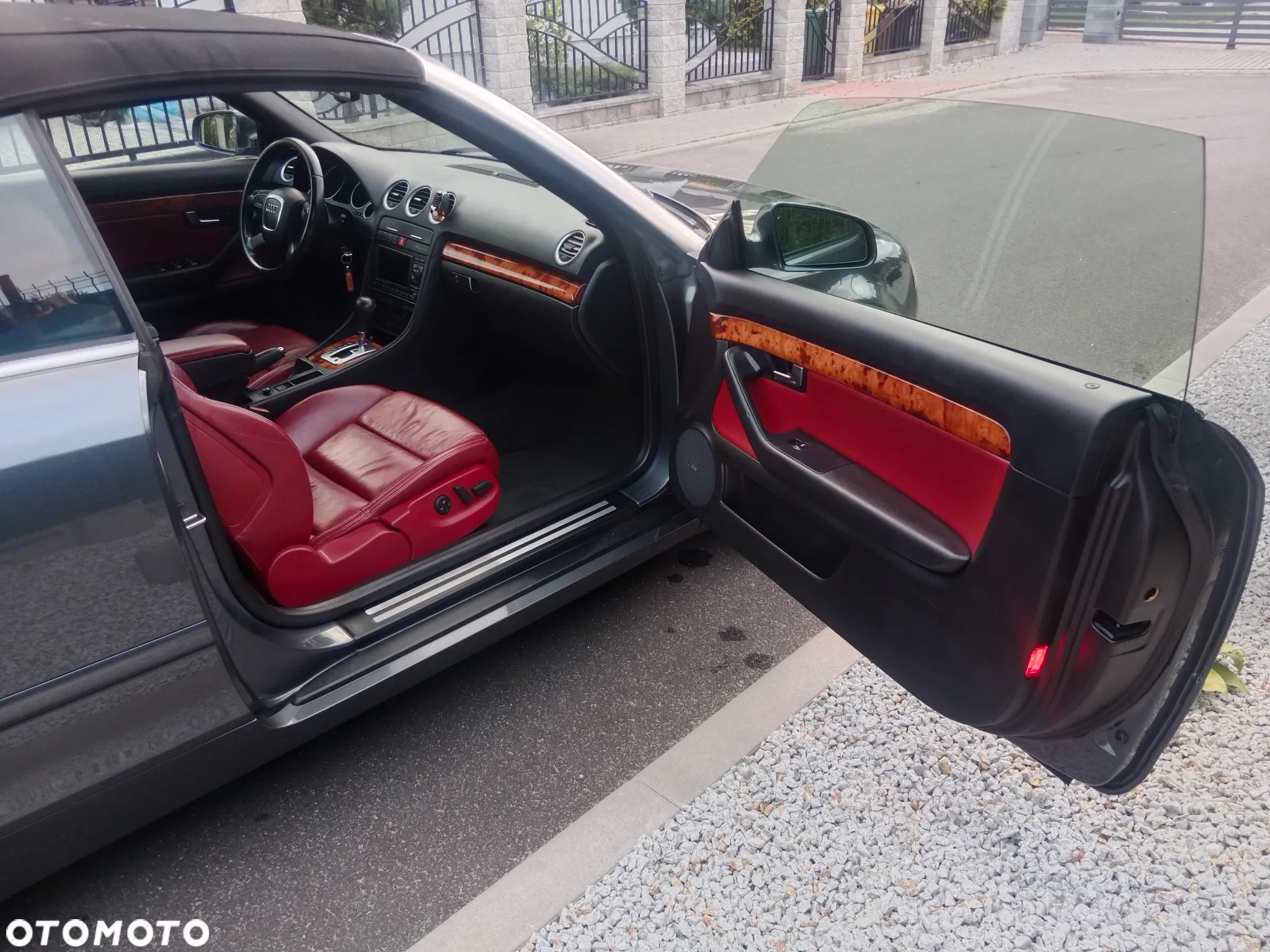 Audi A4 Cabrio 2.0 TDI DPF Multitronic - 7