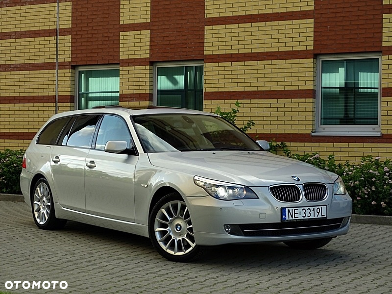 BMW Seria 5 530xi Touring Edition Exclusive - 37