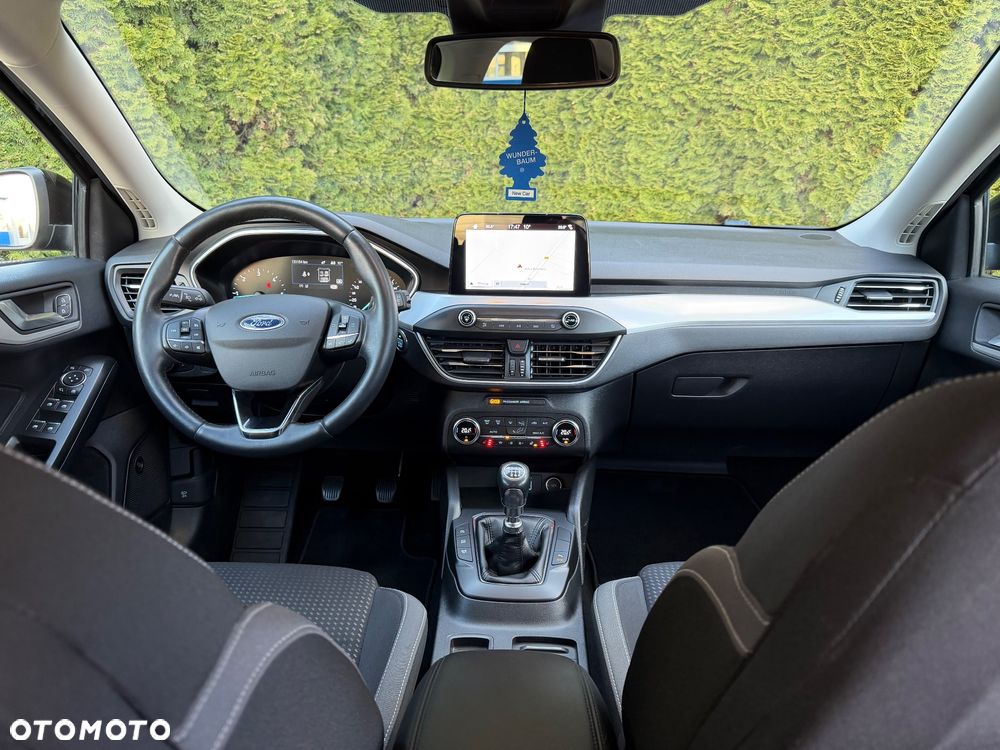 Ford Focus 2.0 TDCi DPF Start-Stopp-System Titanium - 6