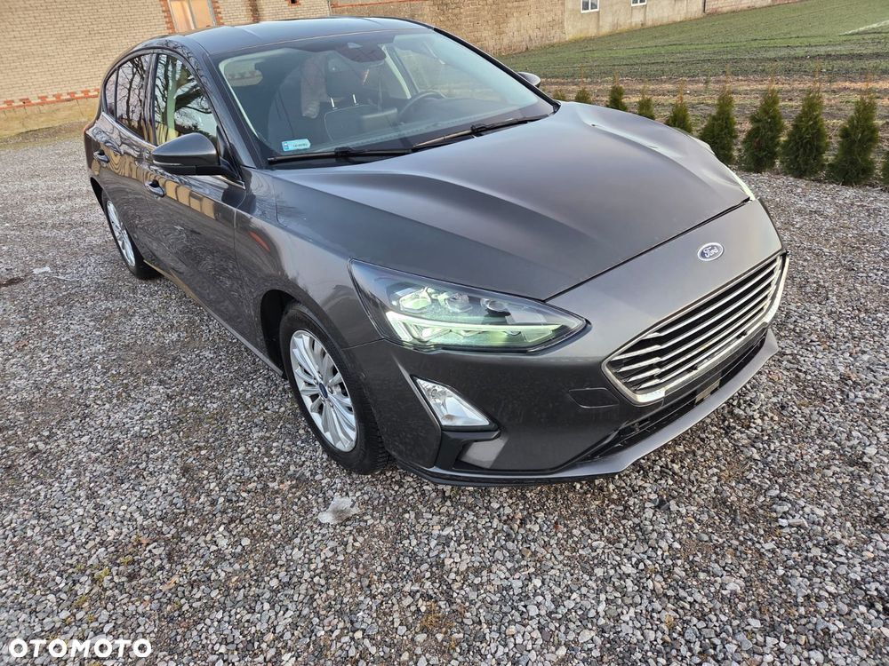 Ford Focus 1.5 EcoBoost Titanium - 1