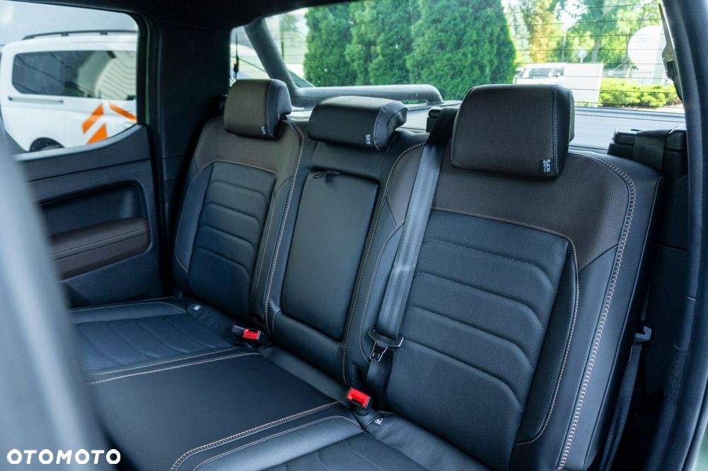 Volkswagen Amarok - 21