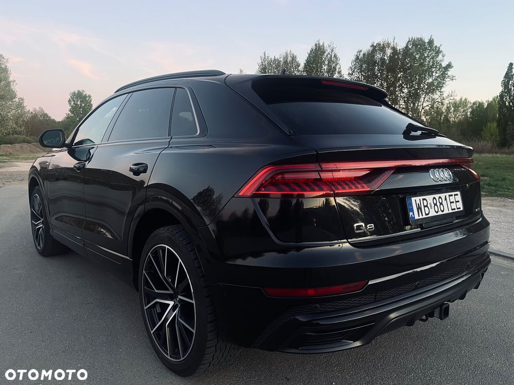 Audi Q8 - 1