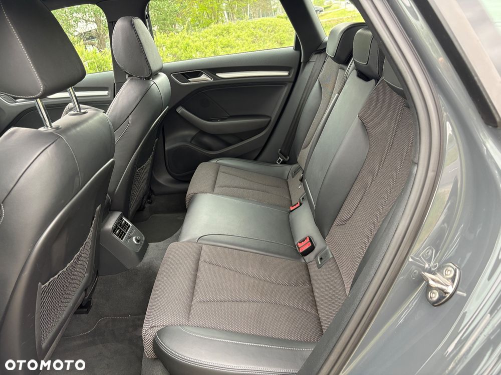 Audi A3 Sportback 40 TFSI Quattro Sport S tronic - 24