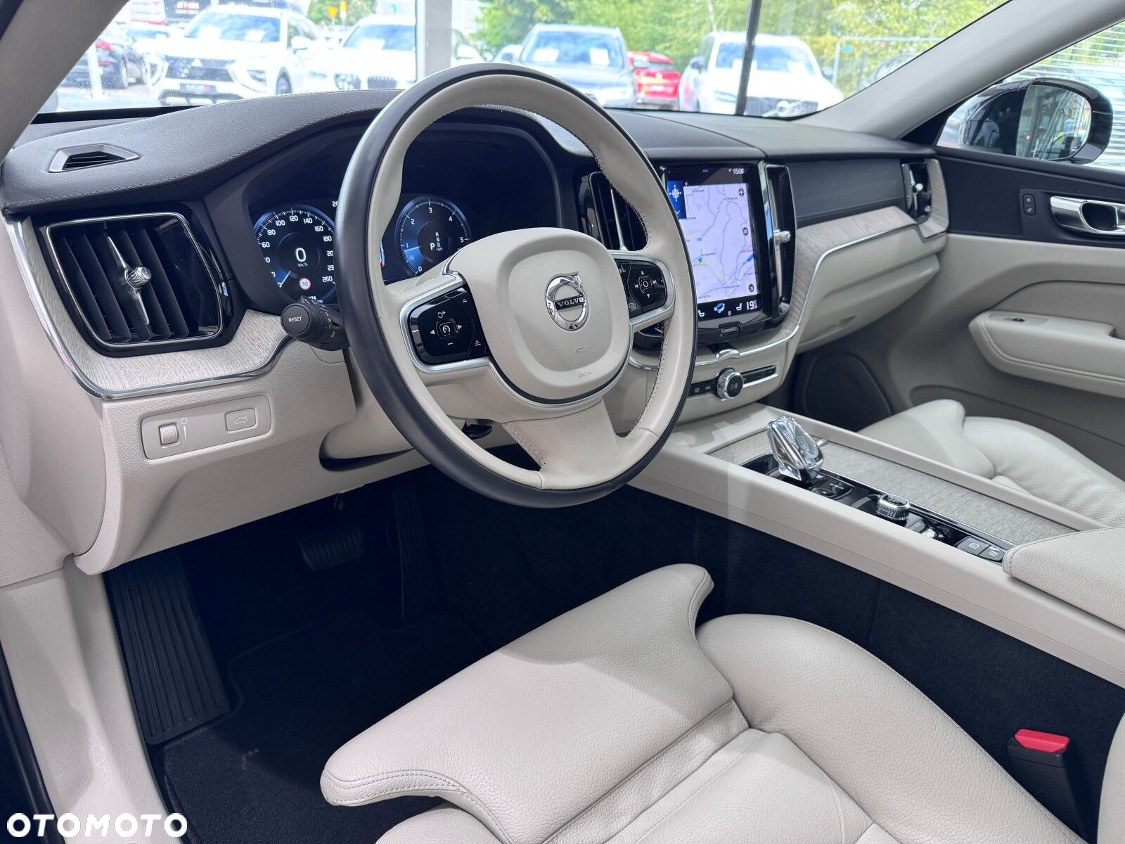 Volvo XC 60 - 8