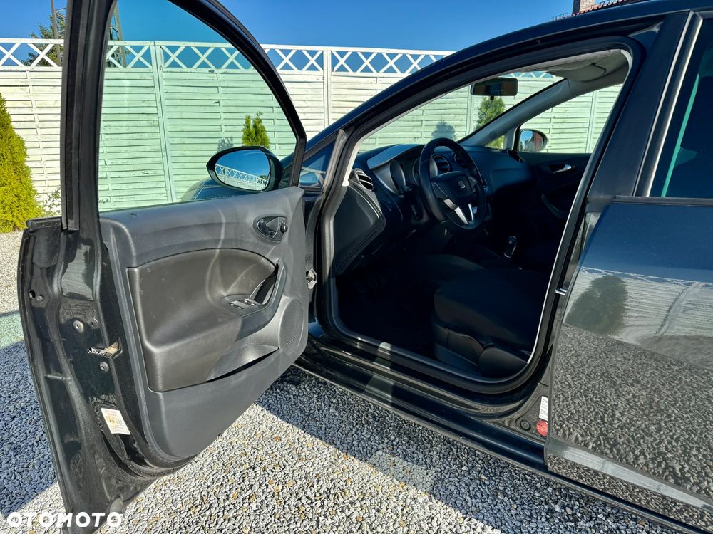 Seat Ibiza 1.4 16V Style - 27