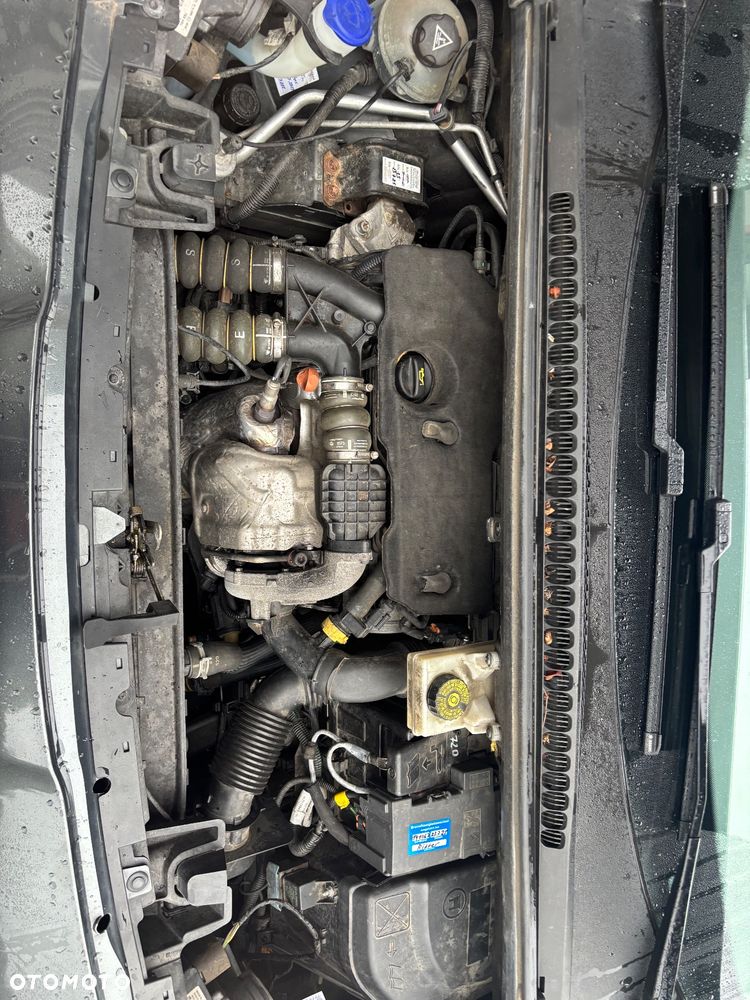 Peugeot 5008 1.6 HDi Active 7os - 39