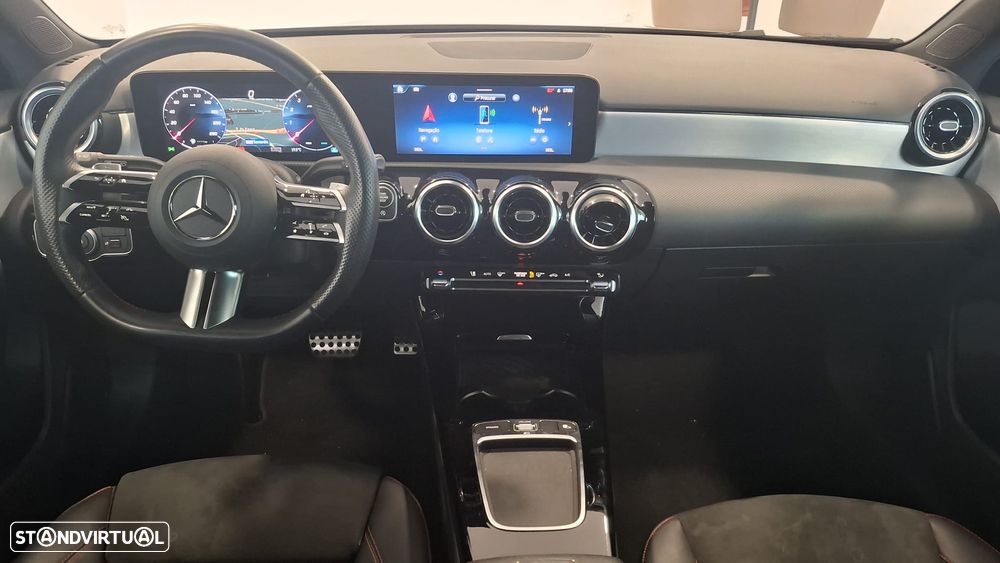 Mercedes-Benz A 200 Standard - 12