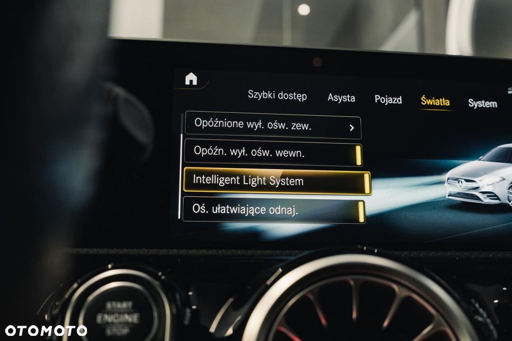 Mercedes-Benz Klasa A 35 AMG 4-Matic 7G-DCT - 26