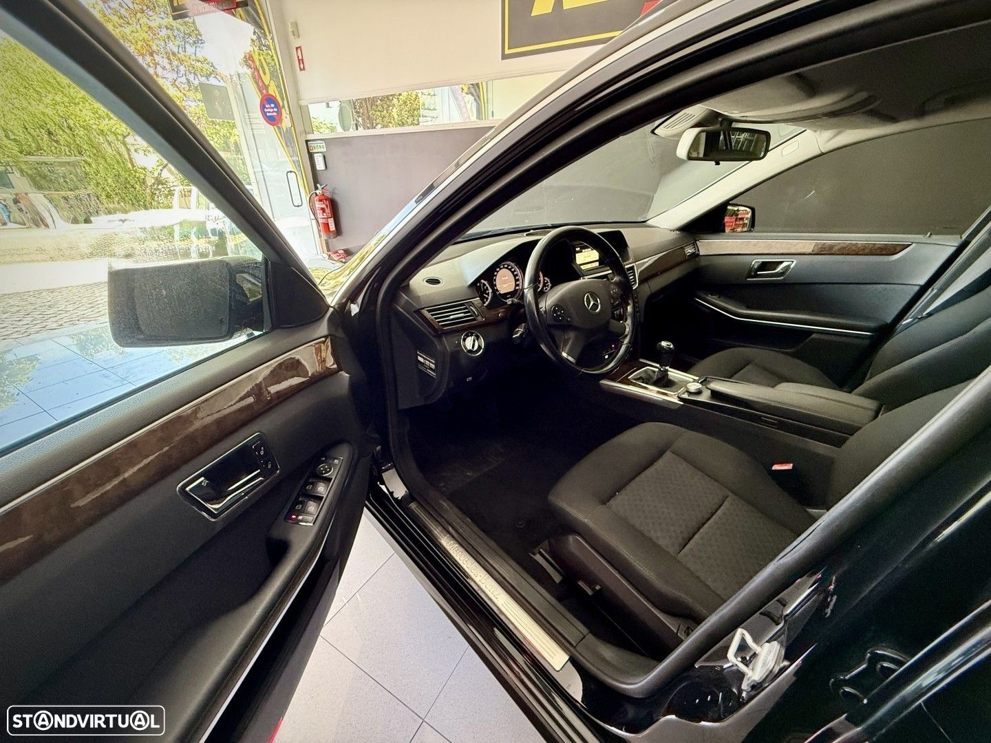 Mercedes-Benz E 250 CDi Executive BlueEfficiency - 7