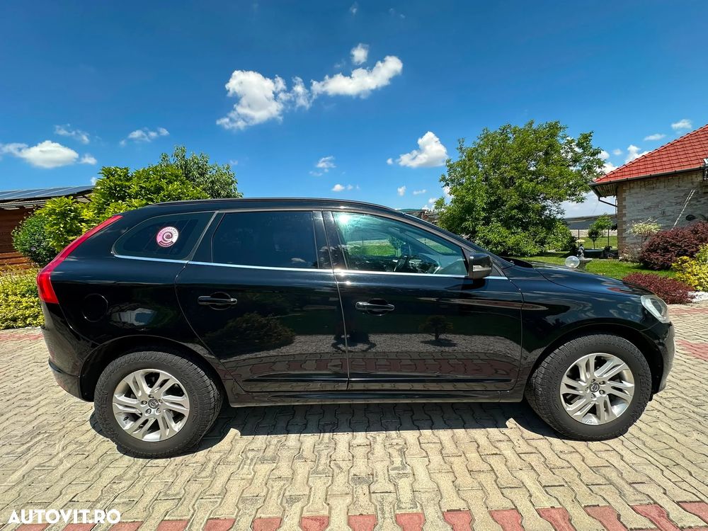 Volvo XC 60 D3 Start-Stop Momentum - 38