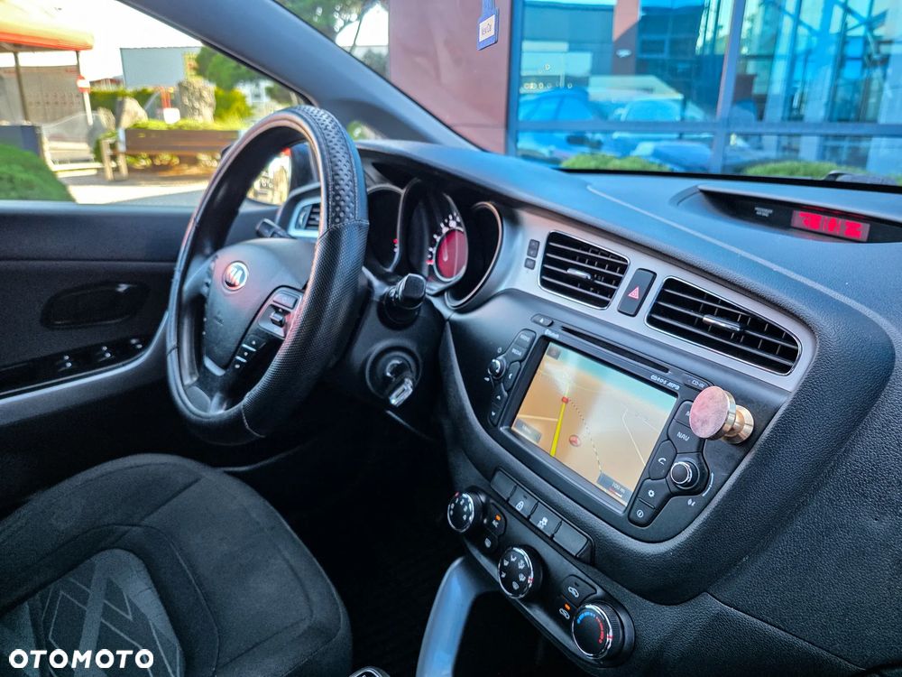 Kia Ceed 1.4 CRDi 90 Edition 7 - 6