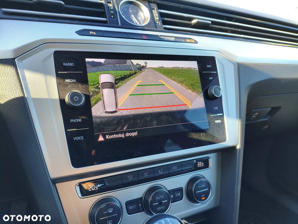 Volkswagen Passat 1.6 TDI (BlueMotion Technology) Comfortline - 30