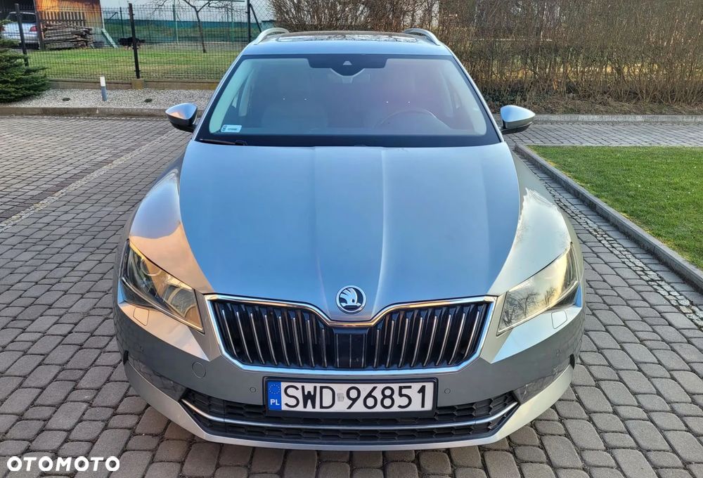 Skoda Superb 2.0 TDI Style - 19