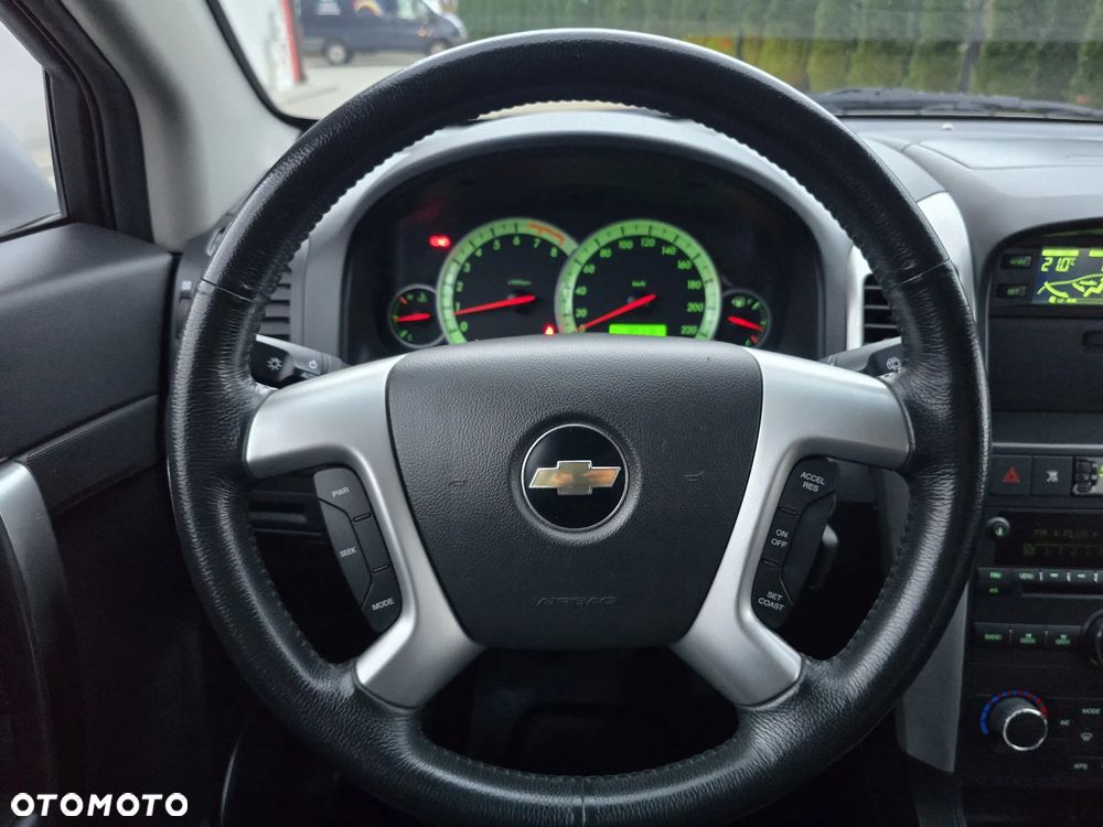 Chevrolet Captiva 2.4 4WD 7 Sitzer LT - 25