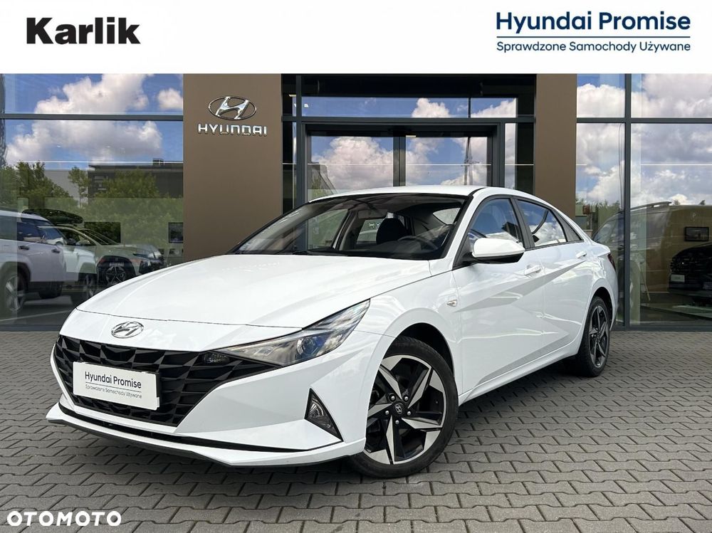 Hyundai Elantra - 1