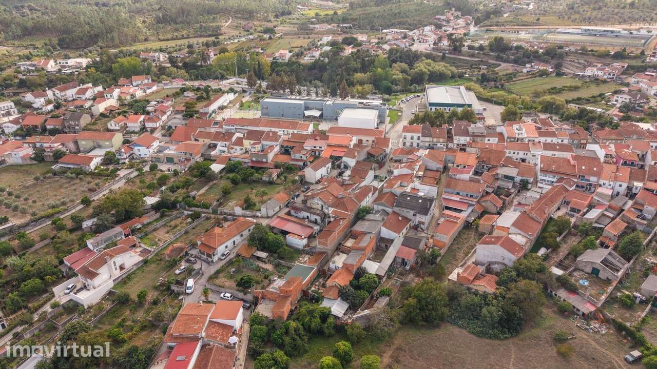 Moradia T4 no Centro de Ançã — A 10 Minutos de Coimbra - Grande imagem: 4/29