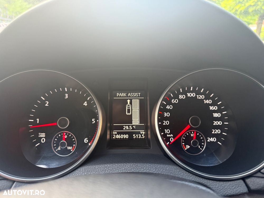 Volkswagen Golf 1.6 TDI DPF MATCH - 38