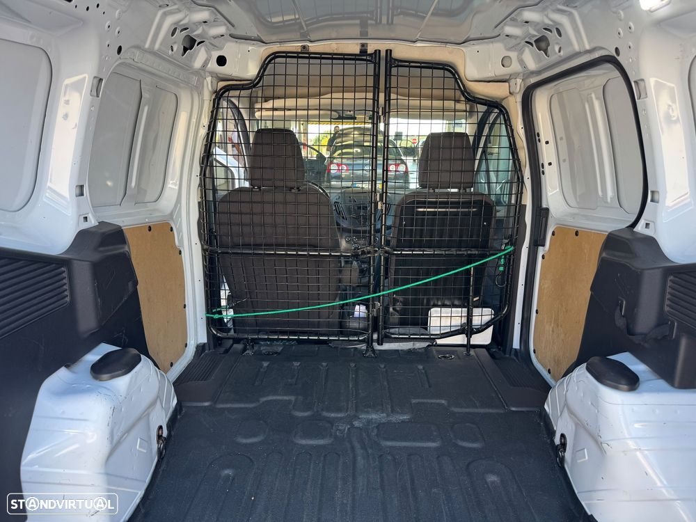 Ford Transit Courier - 3