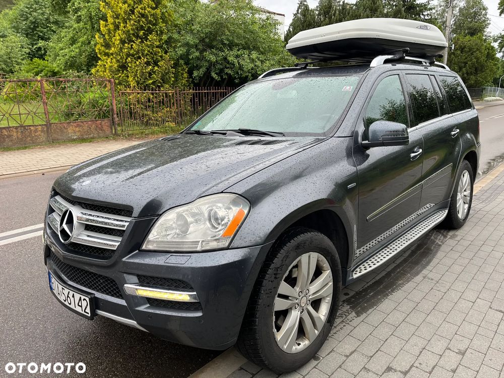 Mercedes-Benz GL 350 CDI BlueEff - 1