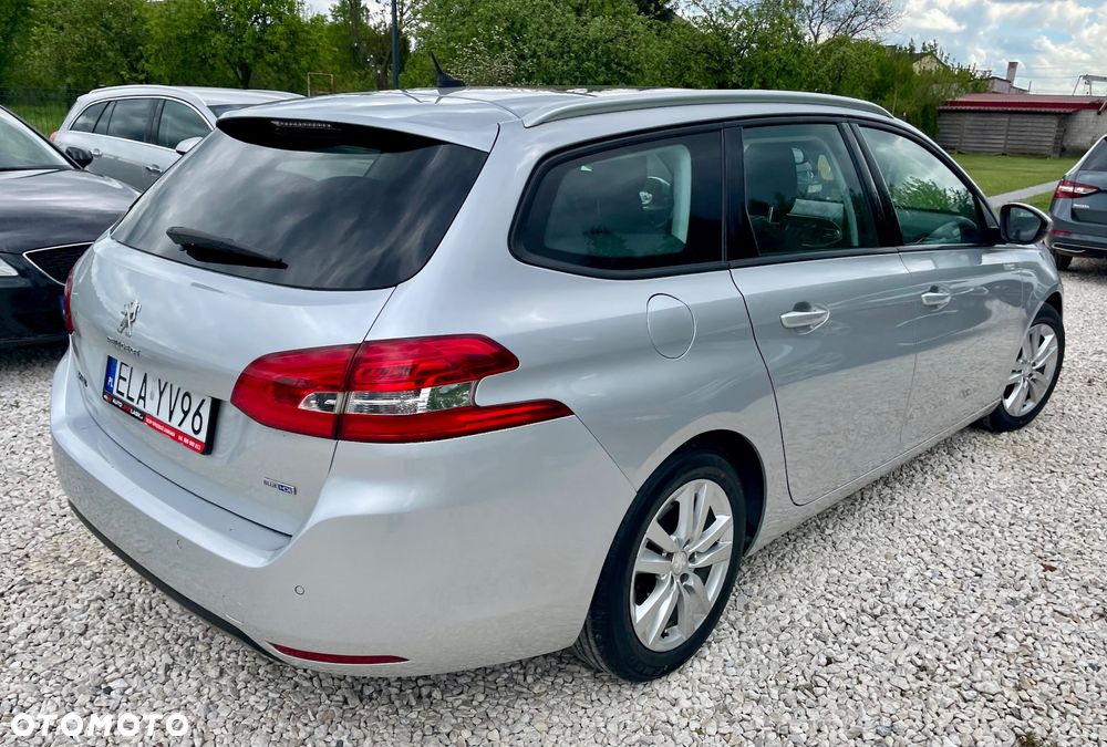 Peugeot 308 - 19