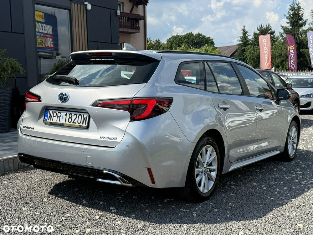 Toyota Corolla 1.8 Hybrid Comfort - 11