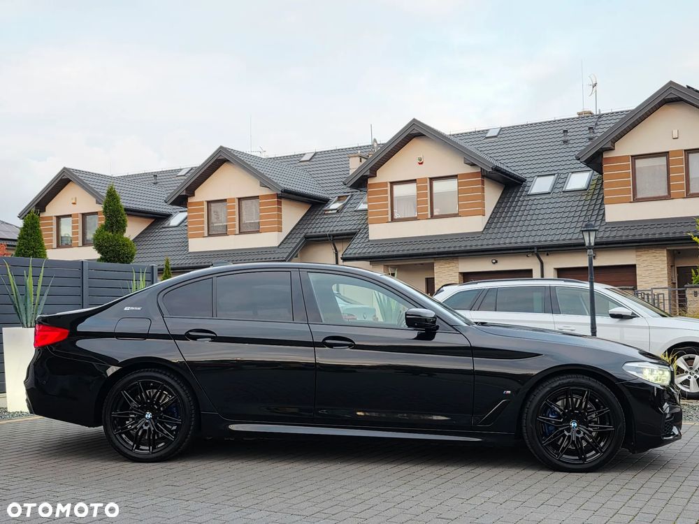 BMW Seria 5 530e iPerformance M Sport sport - 8