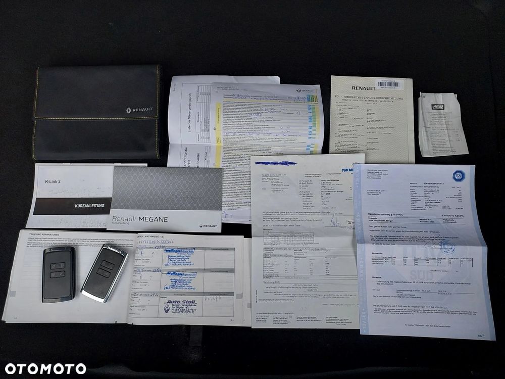 Renault Megane 1.6 TCe GT EDC - 38