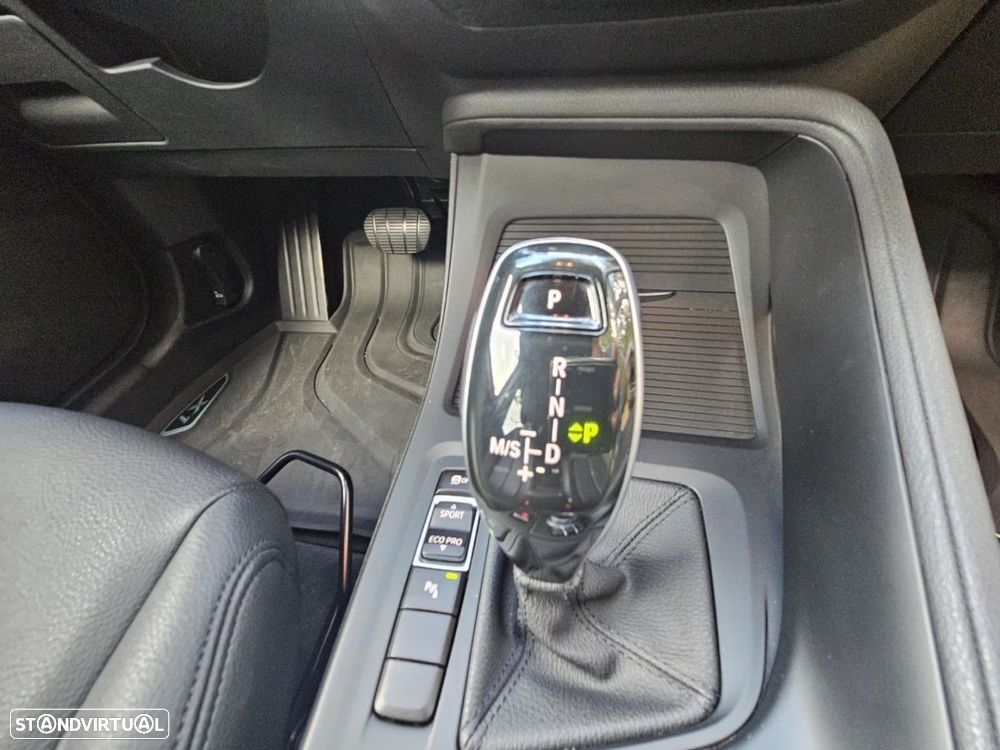 BMW X1 16 d sDrive Auto Advantage - 32